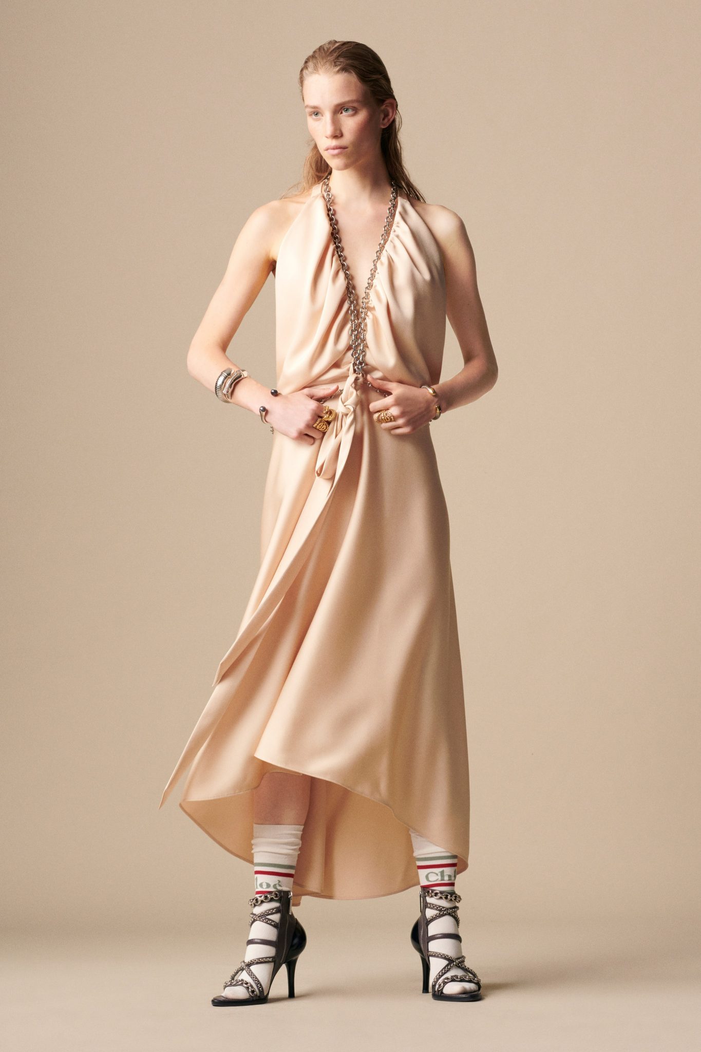00045-chloe-vogue-resort-2019-pr