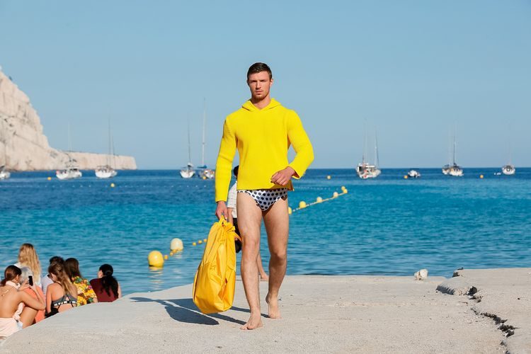 Море волнуется раз: коллекция Jacquemus SS'19 Menswear