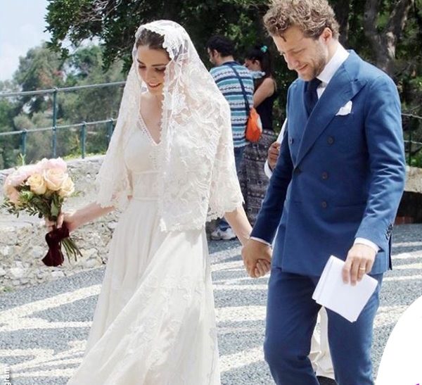 Matrimonio-Francesco-Carrozzini-Bee-Shaffer-abito-Dolce-Gabbana-Portofino-4