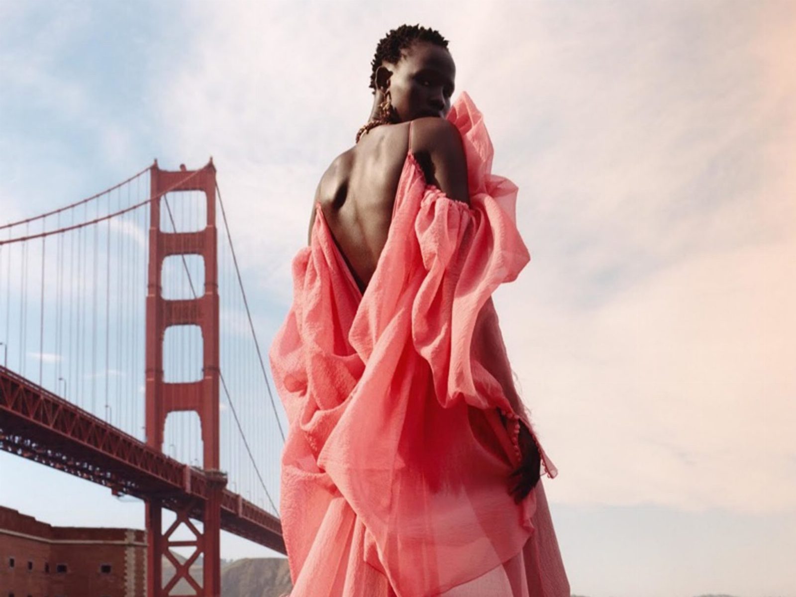 Gallery: рекламная кампания Alexander McQueen FW`18/19