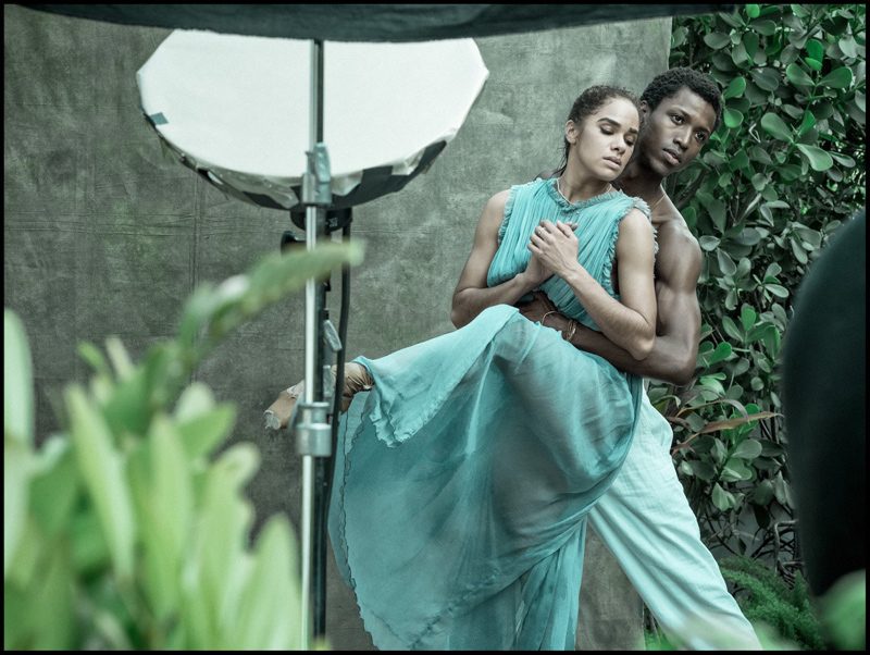 sergey-polunin-gigi-hadid-pirelli-2019-5