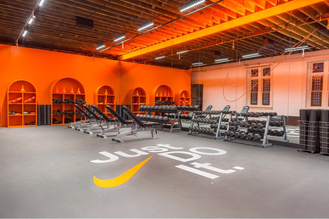 https_hypebeast.comimage201808nike-chicago-church-basketball-court-transformation-002