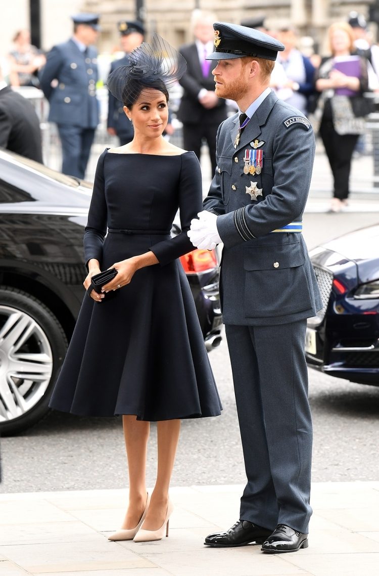 meghan-markle-RAF100-service-westminster-abbey-750x1139