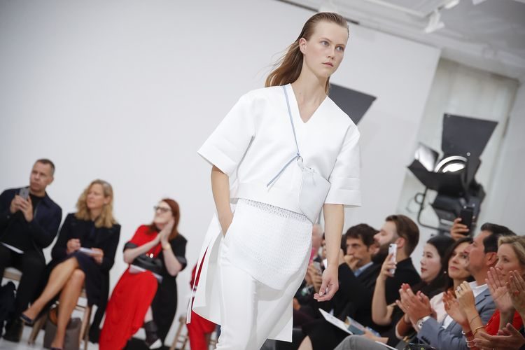 Красота вне времени: коллекция Victoria Beckham SS'19