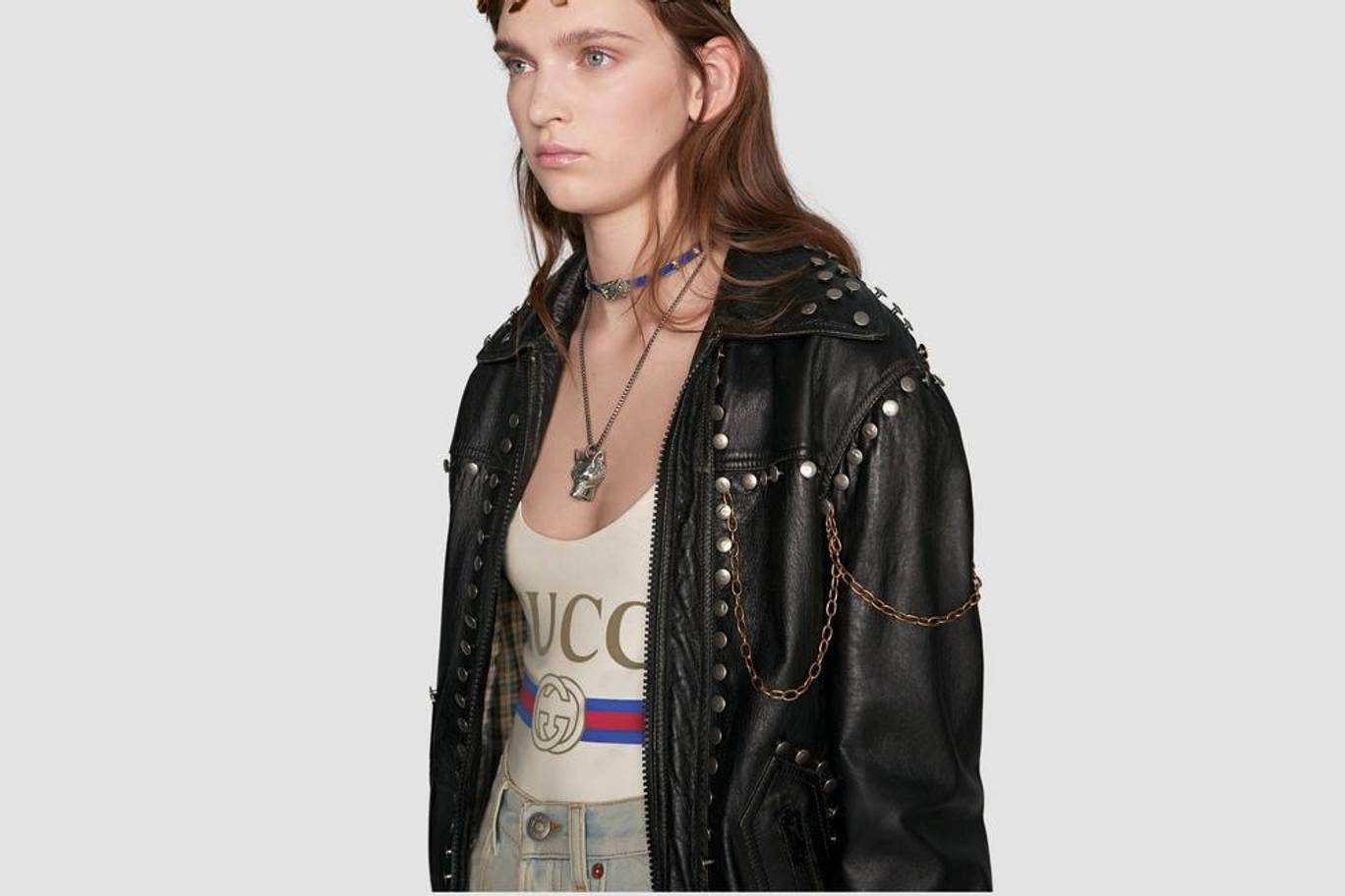 Gucci запретил плавать в купальнике собственного производства
