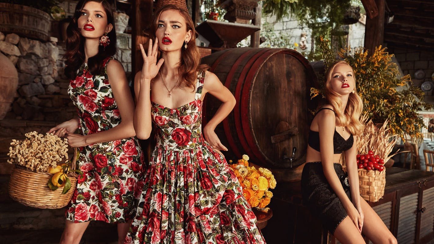 Онлайн-ретейлеры отказались продавать Dolce & Gabbana