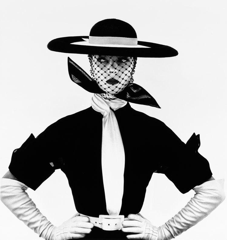 black_&_white_vogue_cover_jean_patchett_new_york