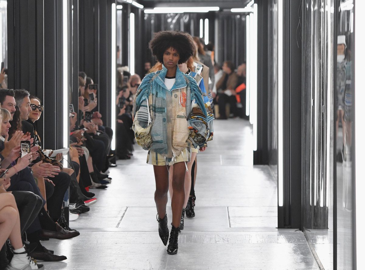 Где состоится показ круизной коллекции Louis Vuitton?