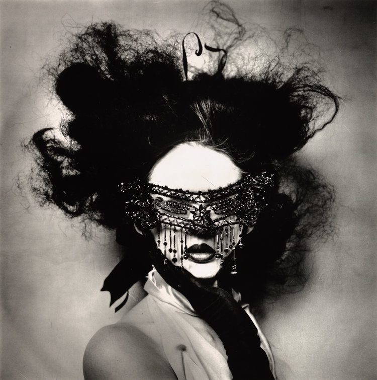 young_woman_with_beaded_eye_mask_new_york_2004