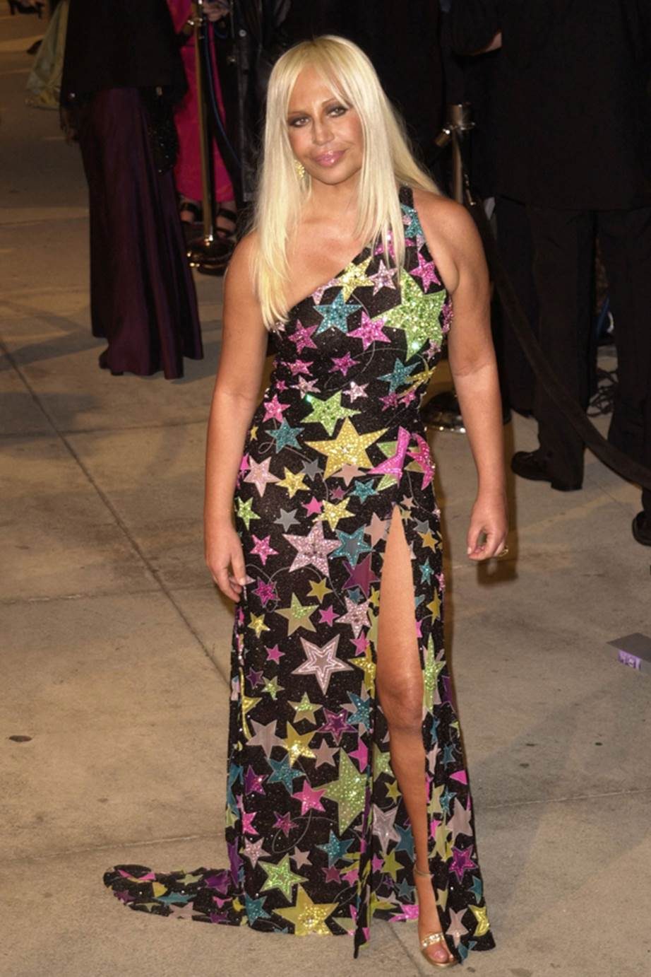 1527645829690_donatella-17