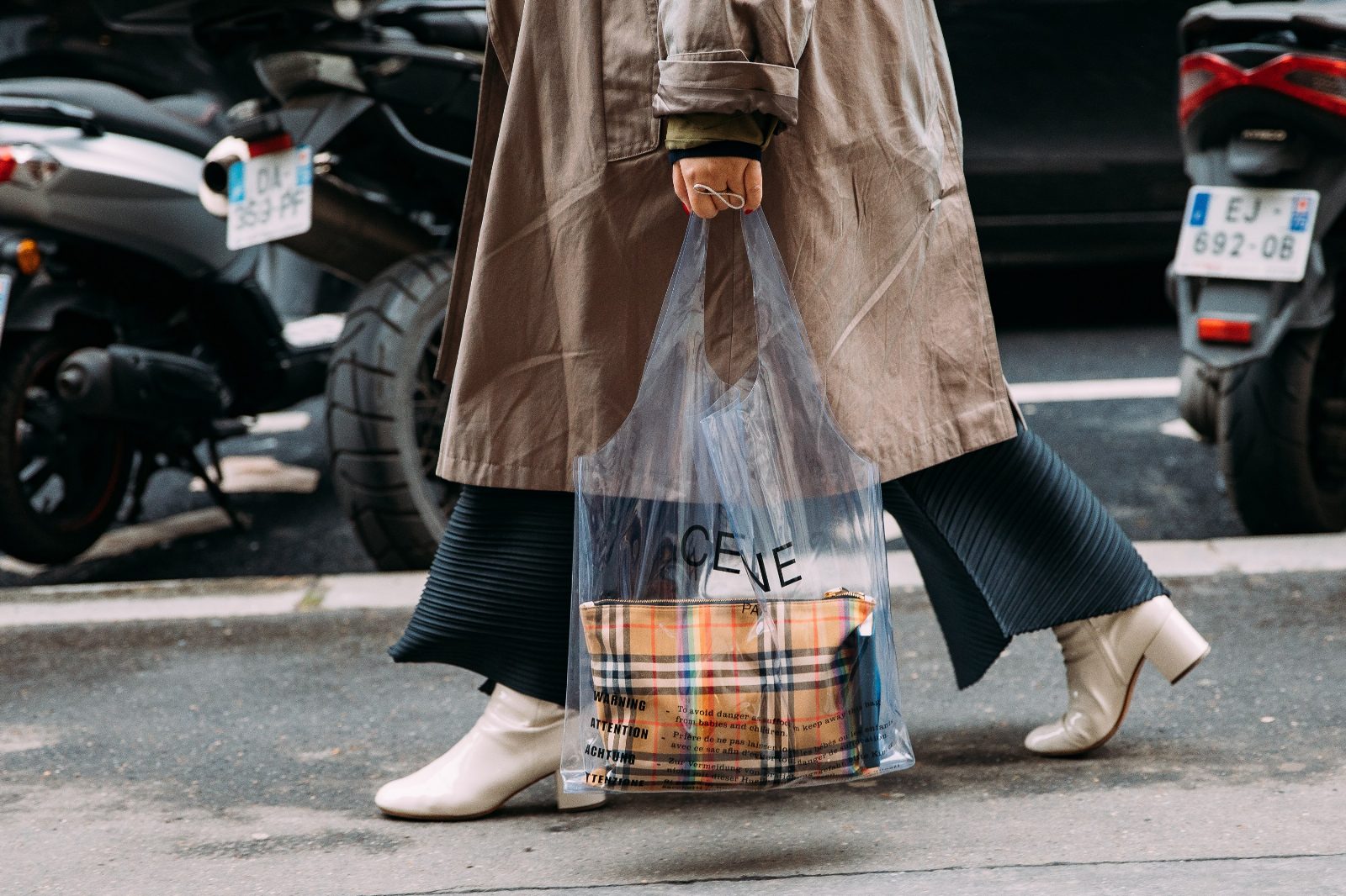 00-story-double-bags