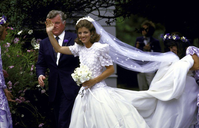 04-carolina-herrera-anniversary