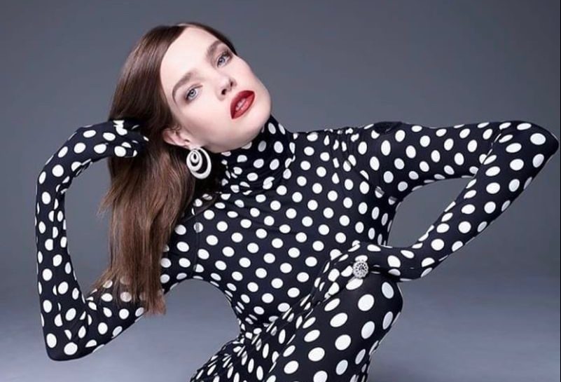 Наталья Водянова в необычных образах снялась для обложки Vogue China