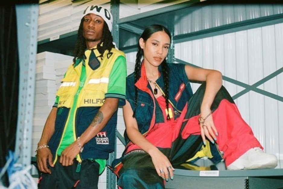 Tommy Hilfiger совместно с секонд-хенд магазином Procell выпустит винтажную коллекцию