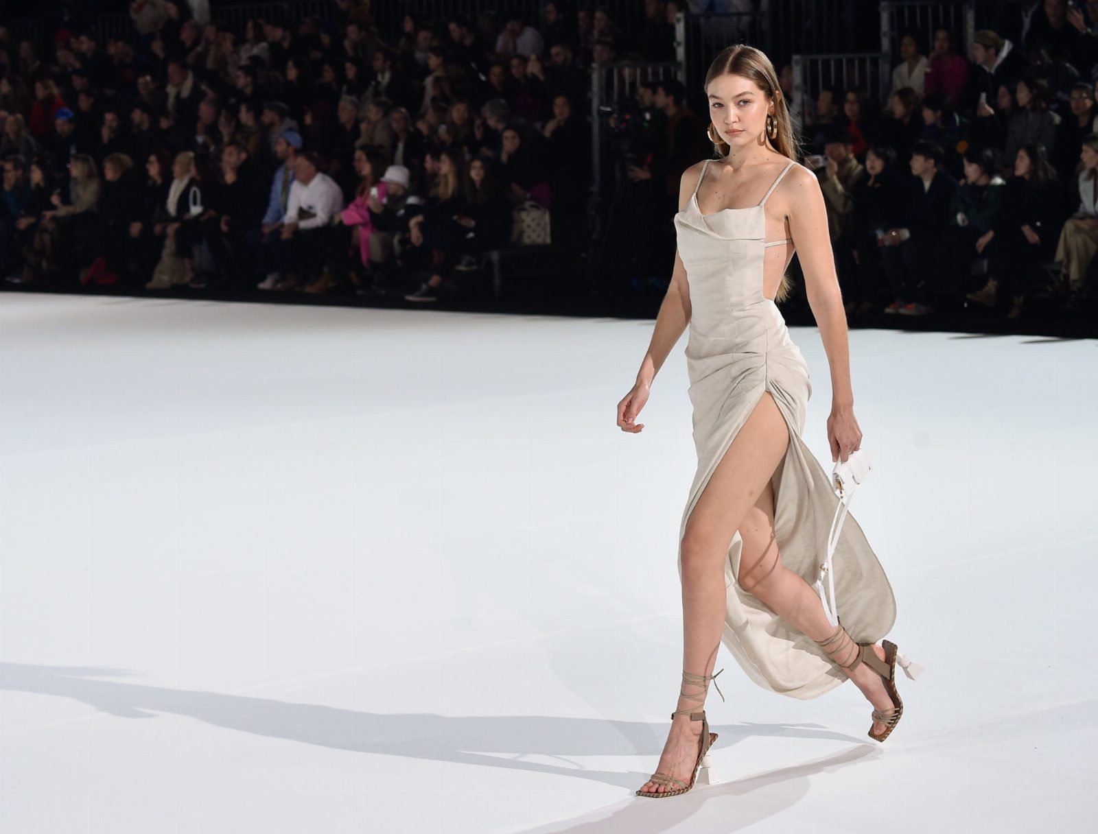 Легкость и неуловимая роскошь в новой коллекции Jacquemus FW'20