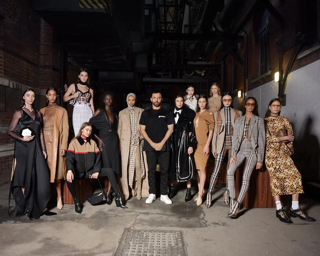 Burberry FW'2020: тысяча и одно изделие в клетку