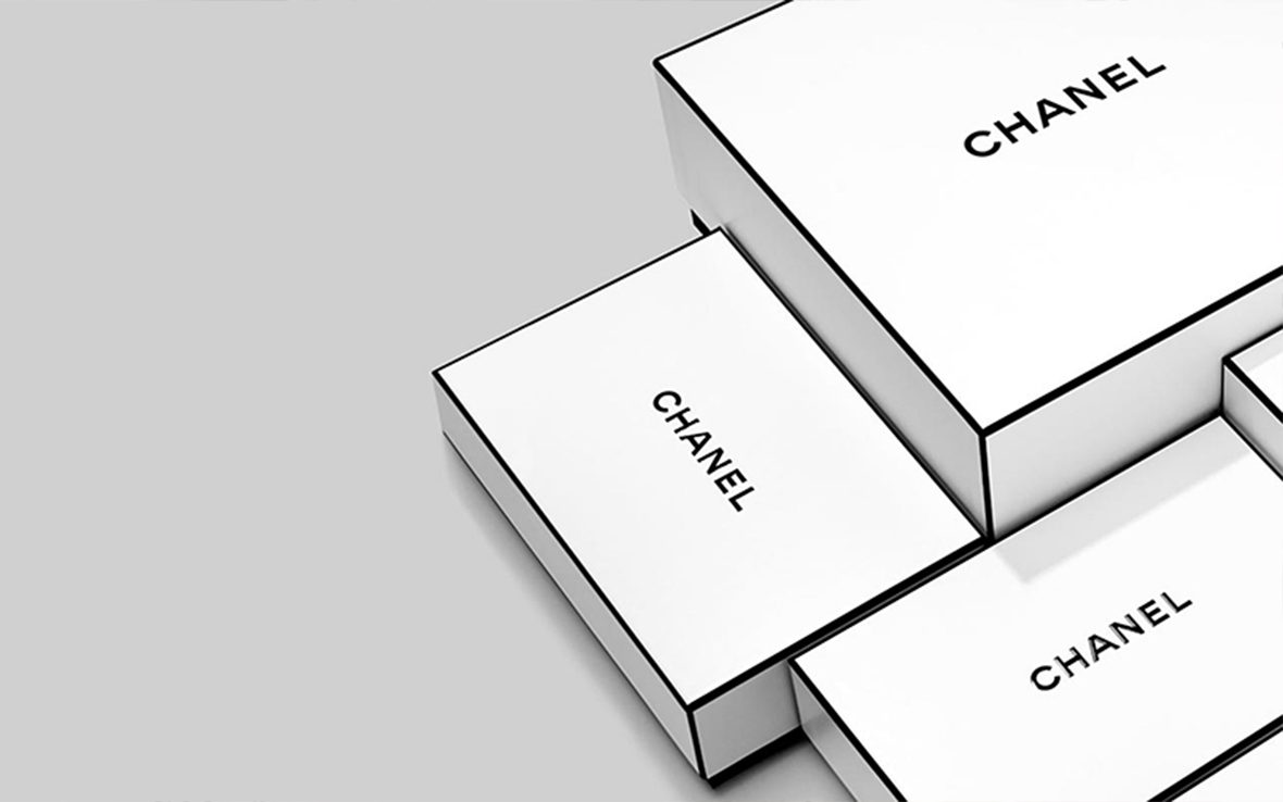 Chanel производит маски, а Британский совет моды запускает фонд поддержки дизайнеров